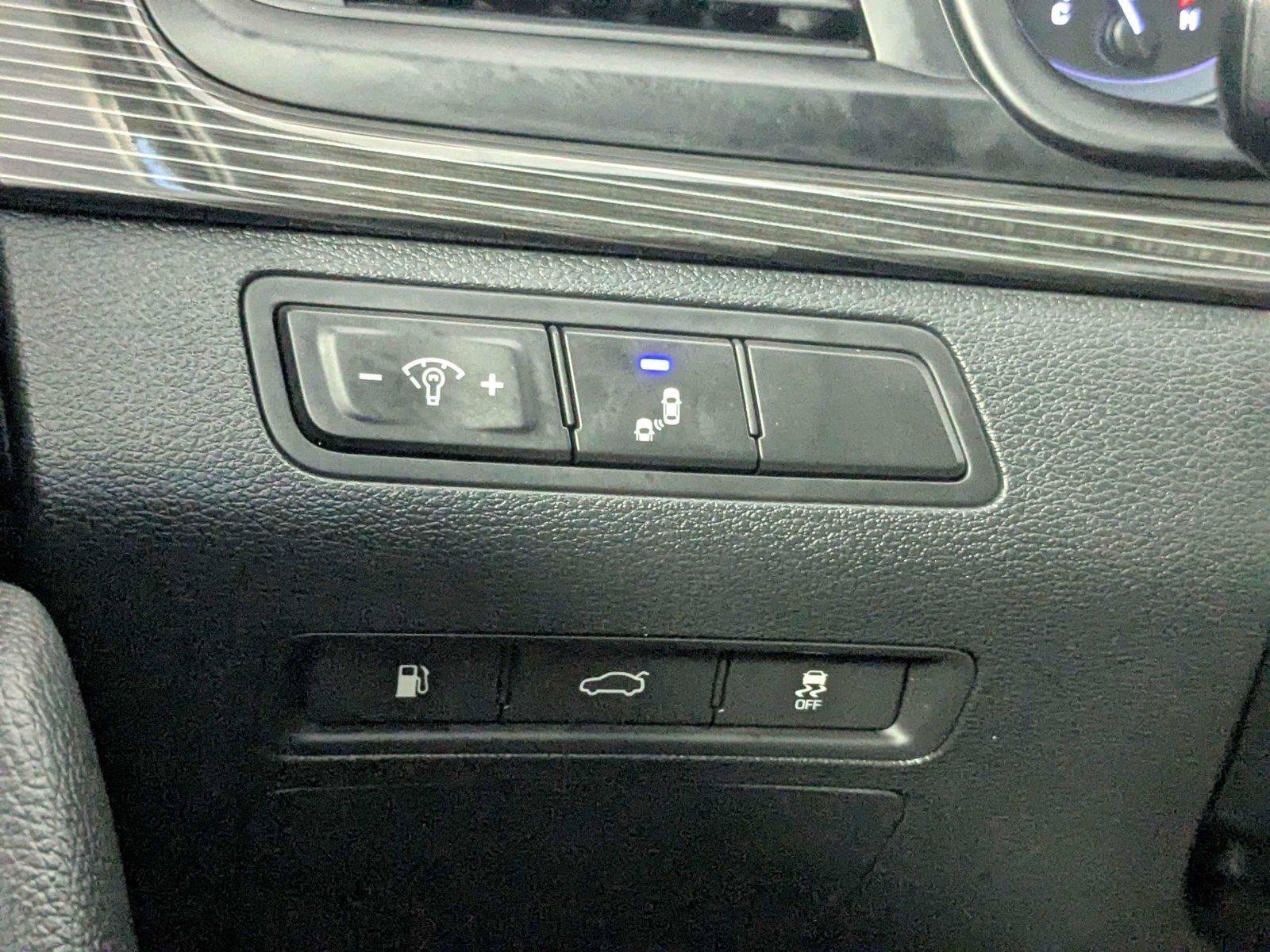 Used 2018 Hyundai Sonata Limited FWD image 16