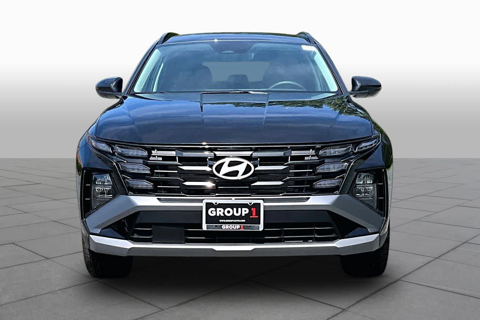 New 2026 Hyundai Tucson SEL Plus w/ Tow & Go Package AWD/4WD image 3