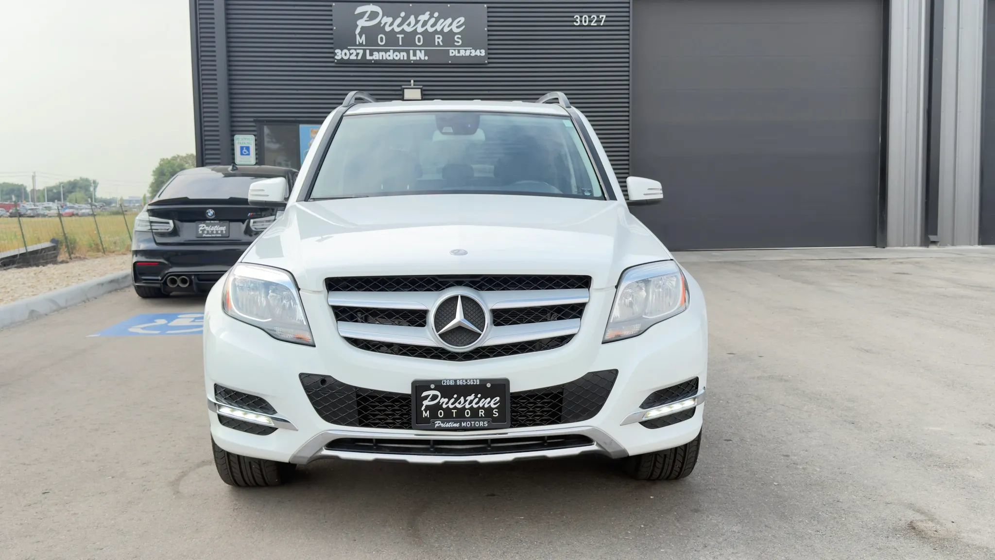 Used 2014 Mercedes-Benz GLK 250 BlueTEC 4MATIC image 3
