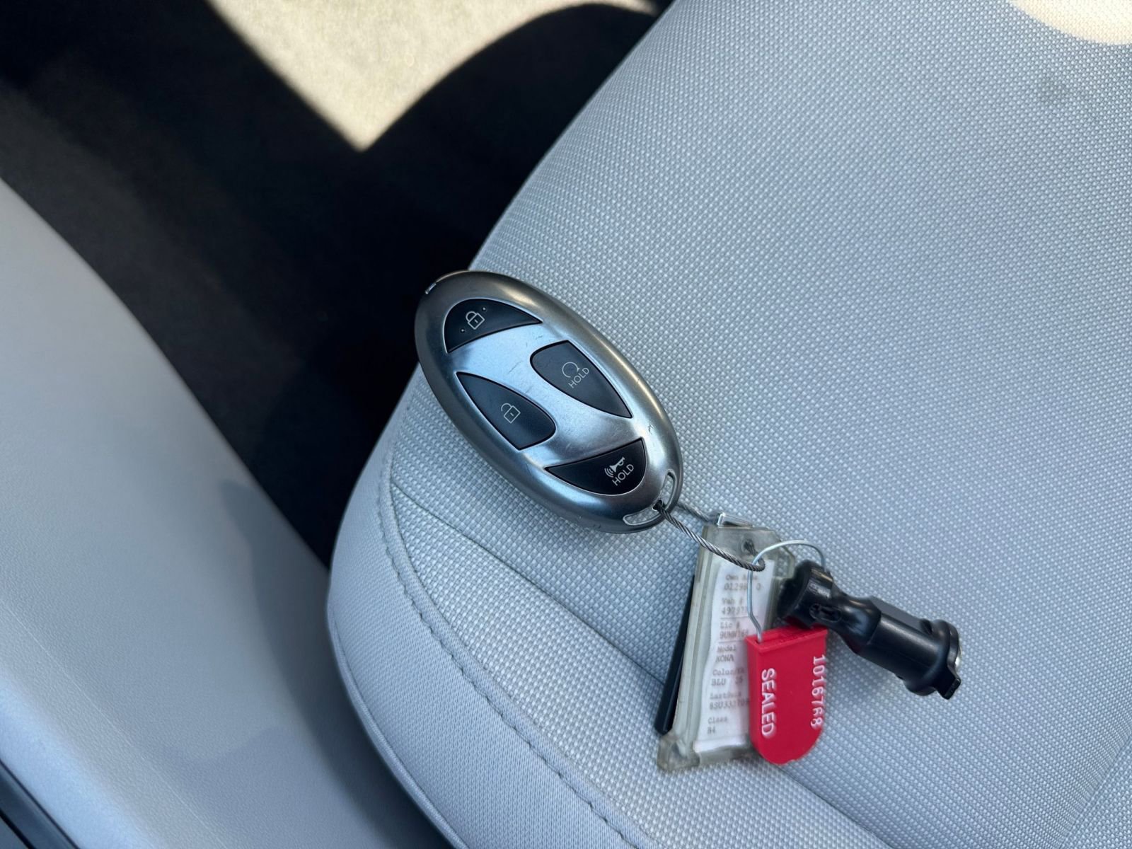 Used 2025 Hyundai Kona SEL image 21