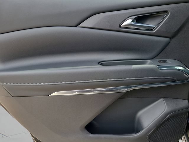New 2026 Chevrolet Traverse LT FWD image 16