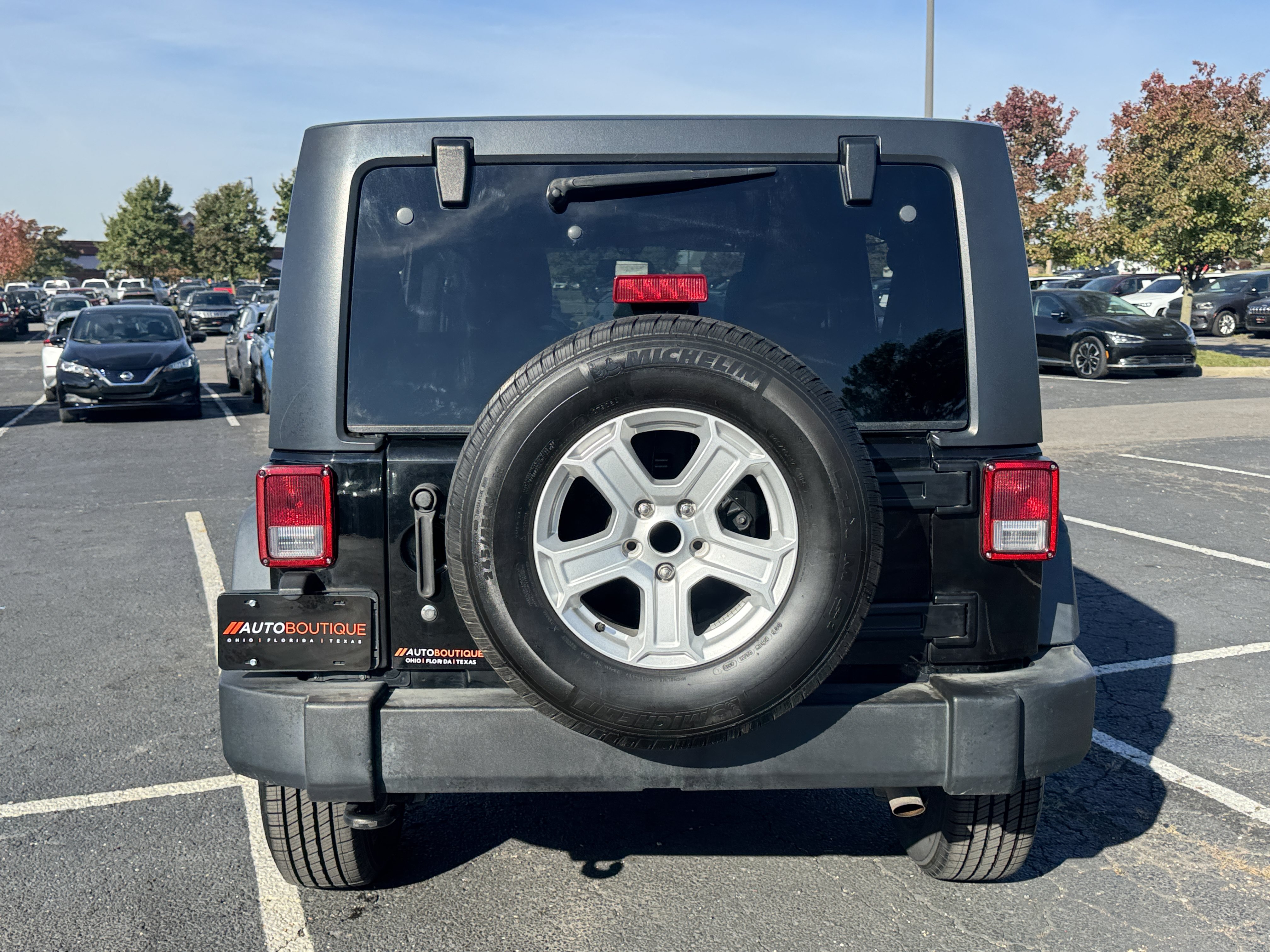Used 2017 Jeep Wrangler Unlimited Sport w/ Quick Order Package 24S AWD/4WD image 9