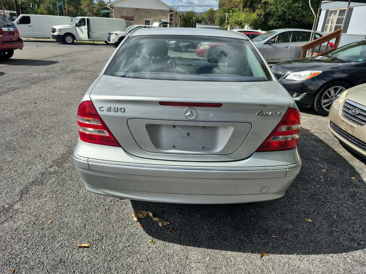 Used 2007 Mercedes-Benz C 280 4MATIC Sedan image 3