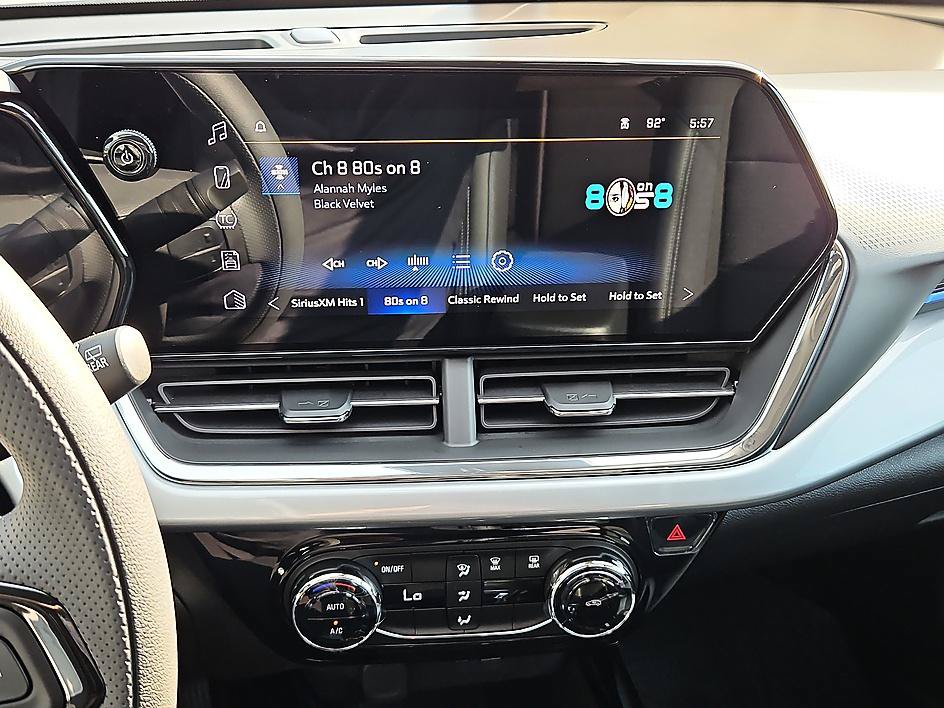 New 2026 Chevrolet Trax LT FWD image 17