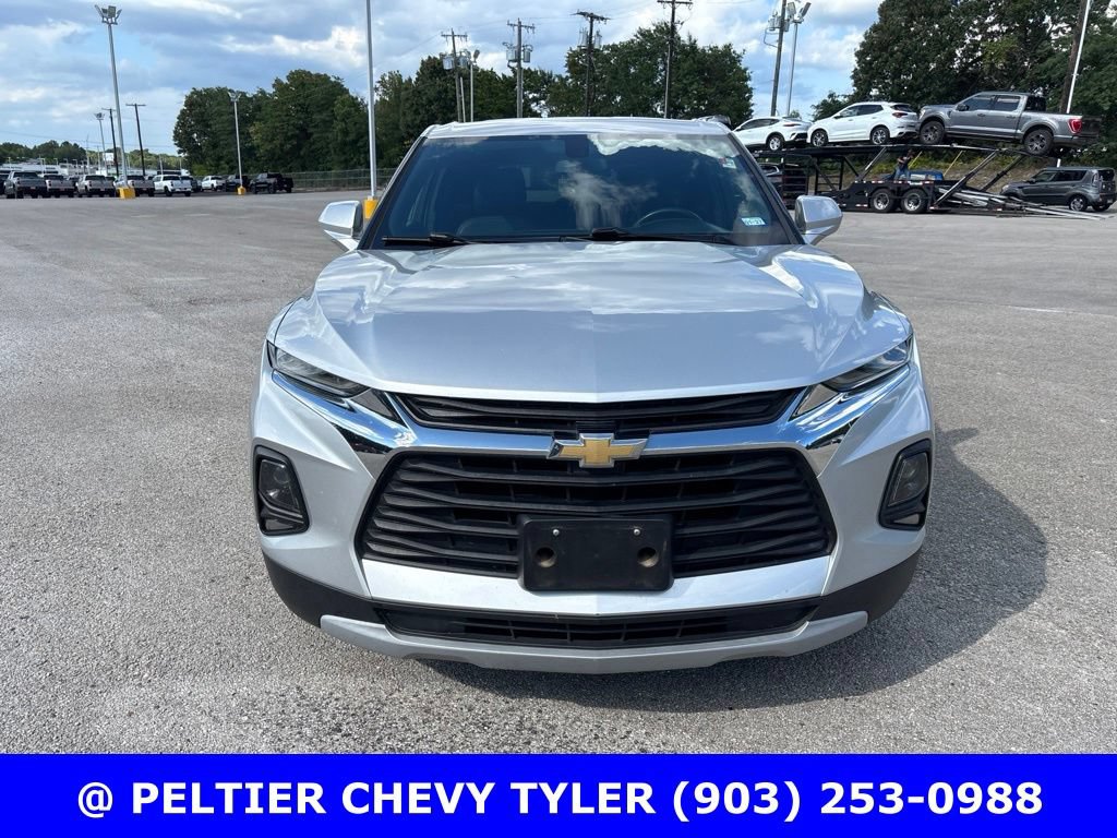 Used 2019 Chevrolet Blazer LT FWD image 2