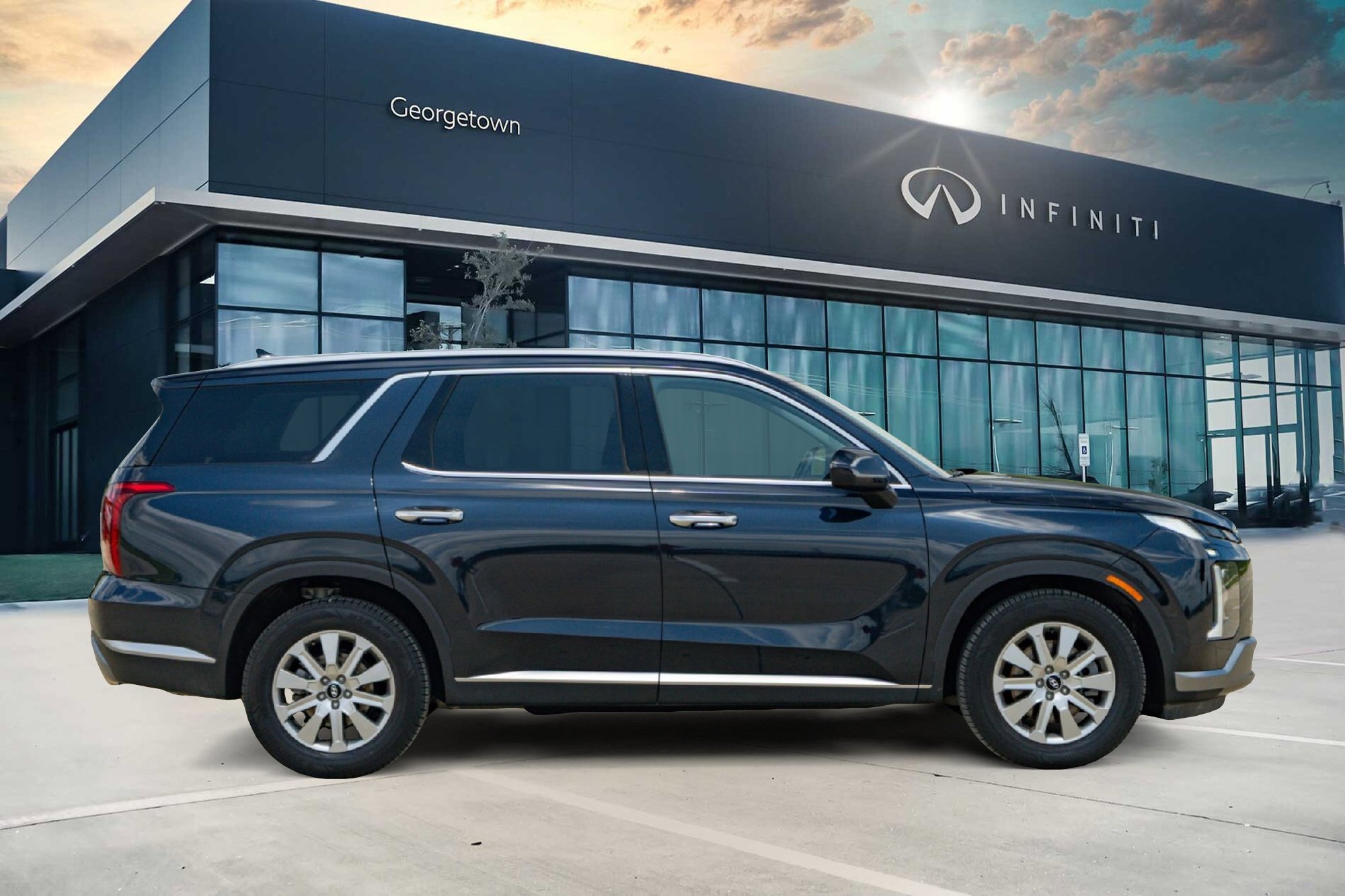 Used 2024 Hyundai Palisade SEL FWD image 4