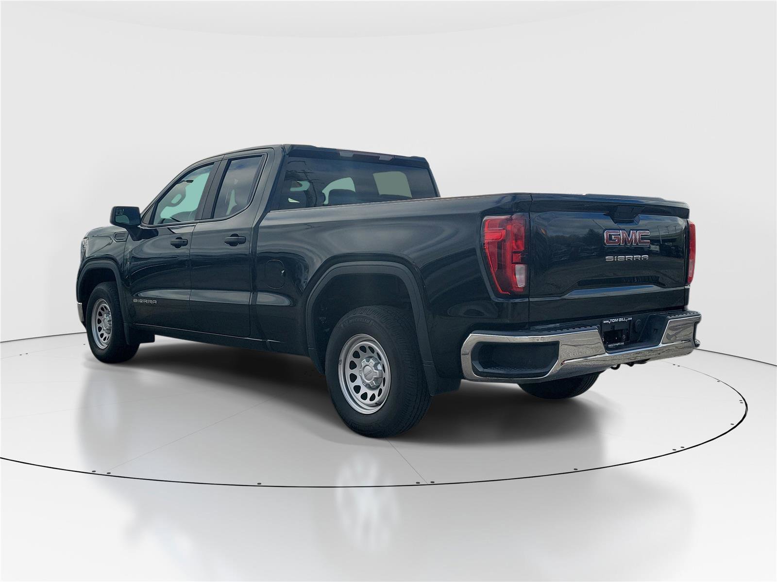 Used 2020 GMC Sierra 1500 2WD Double Cab w/ Convenience Package image 3