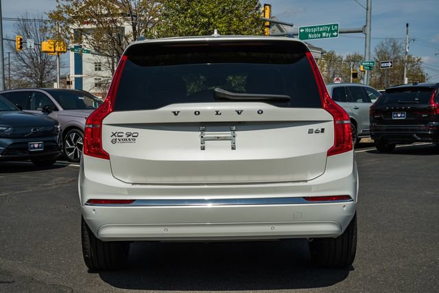 Certified 2023 Volvo XC90 B6 Ultimate w/ Protection Package Premier AWD/4WD image 6