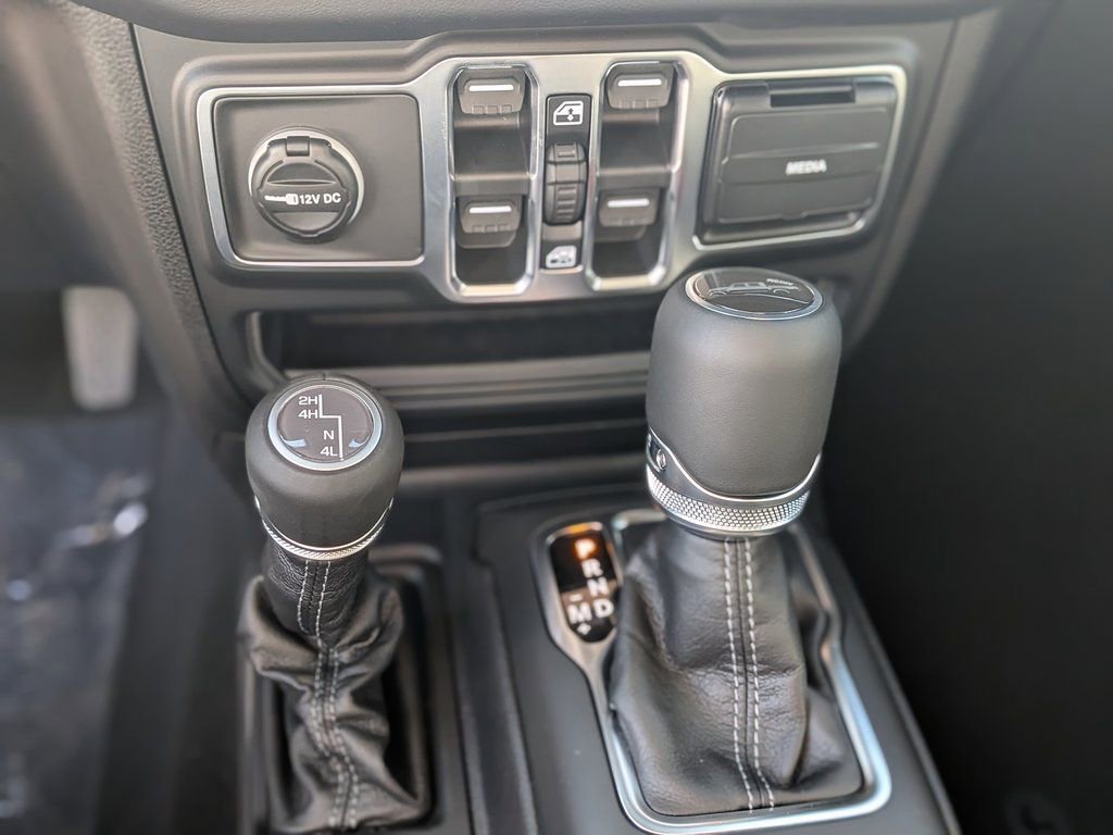 New 2026 Jeep Gladiator Sport image 14