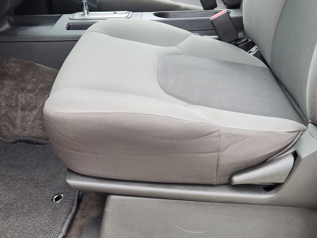 Used 2010 Nissan Xterra X RWD image 22