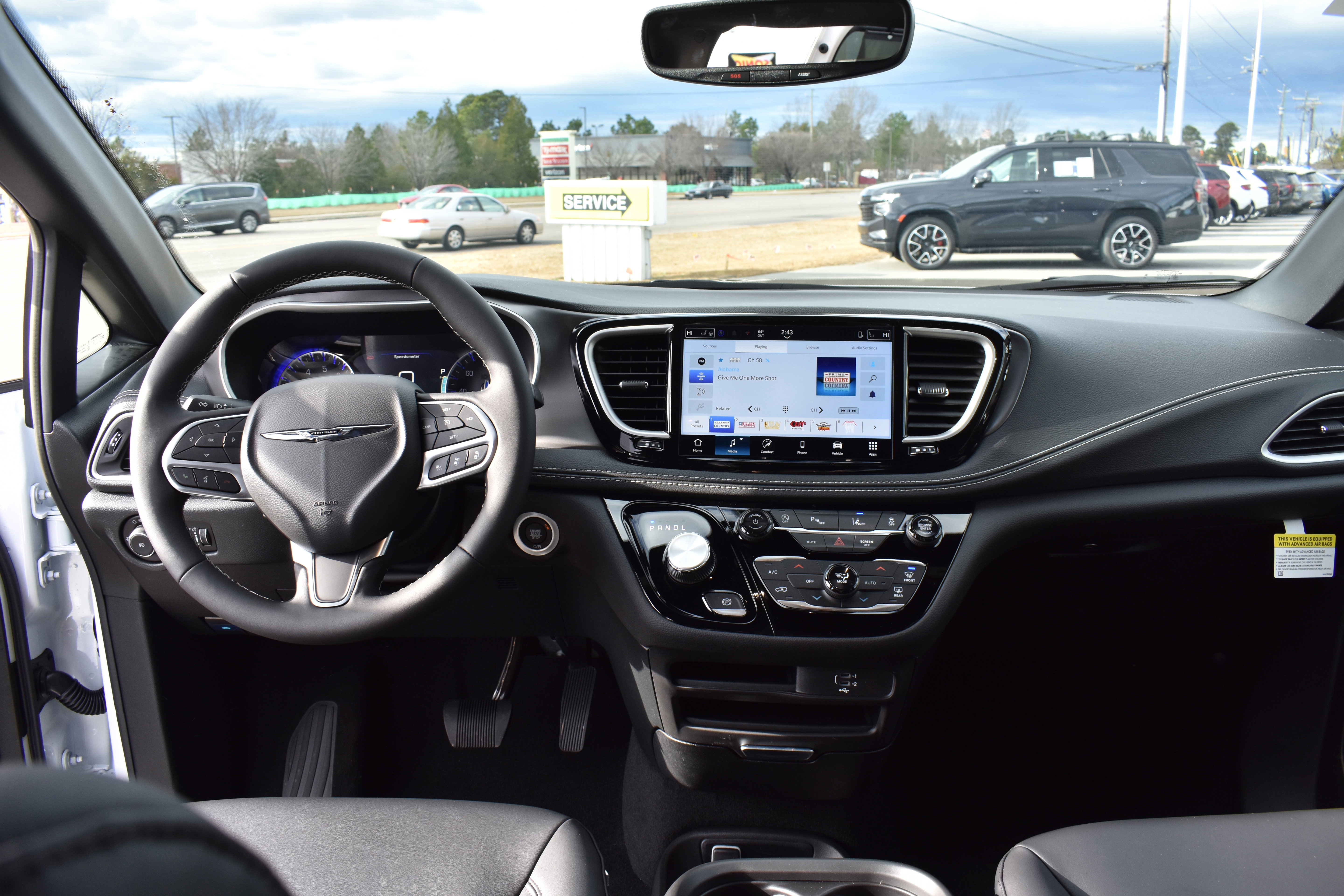 New 2026 Chrysler Pacifica Select image 33