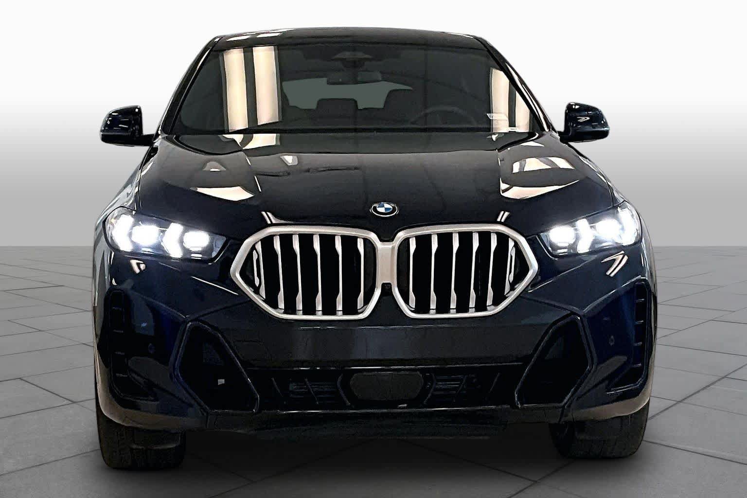 Used 2024 BMW X6 xDrive40i AWD/4WD image 3