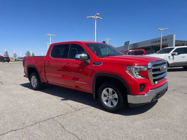 Used 2020 GMC Sierra 1500 SLE w/ SLE Value Package image 3