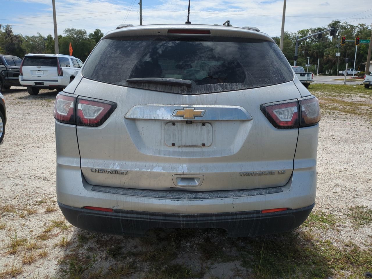 Used 2014 Chevrolet Traverse LS FWD image 5