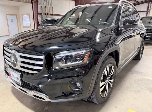 Used 2025 Mercedes-Benz GLB 250 image 7