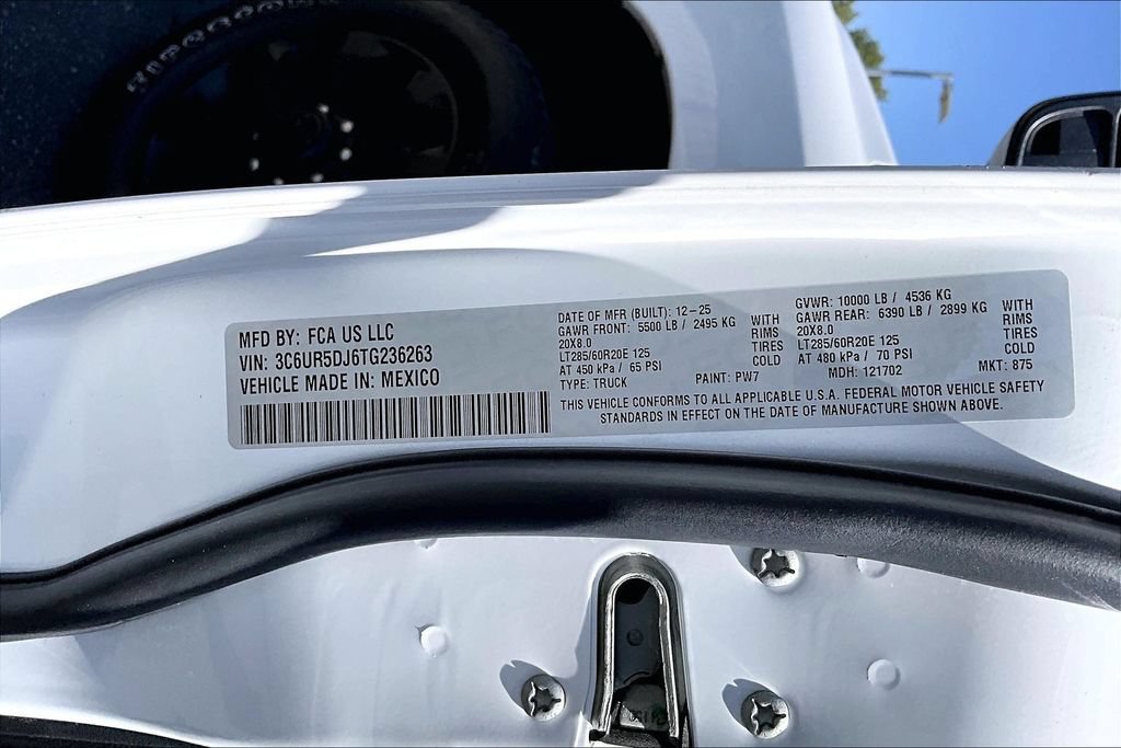 Certified 2026 RAM 2500 Big Horn AWD/4WD image 30