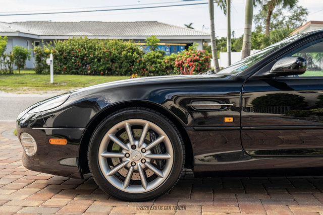 Used 2000 Aston Martin DB7 Vantage RWD image 2