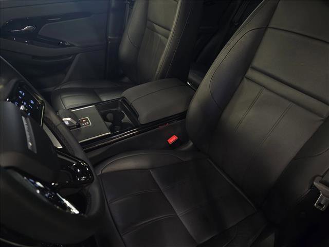 Certified 2025 Land Rover Range Rover Evoque Dynamic SE image 15