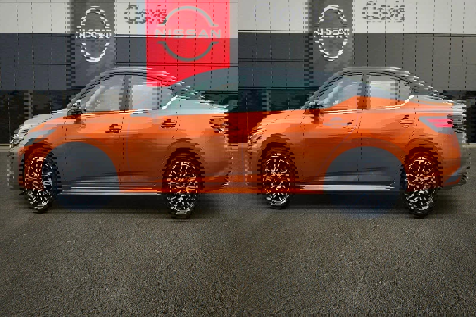 New 2025 Nissan Sentra SR w/ SR Premium Package image 6