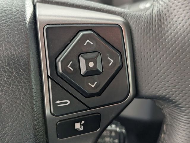 Used 2018 Toyota Tacoma SR5 image 15