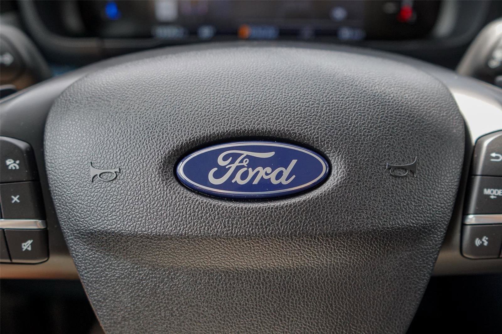 Used 2025 Ford Maverick Lobo image 15