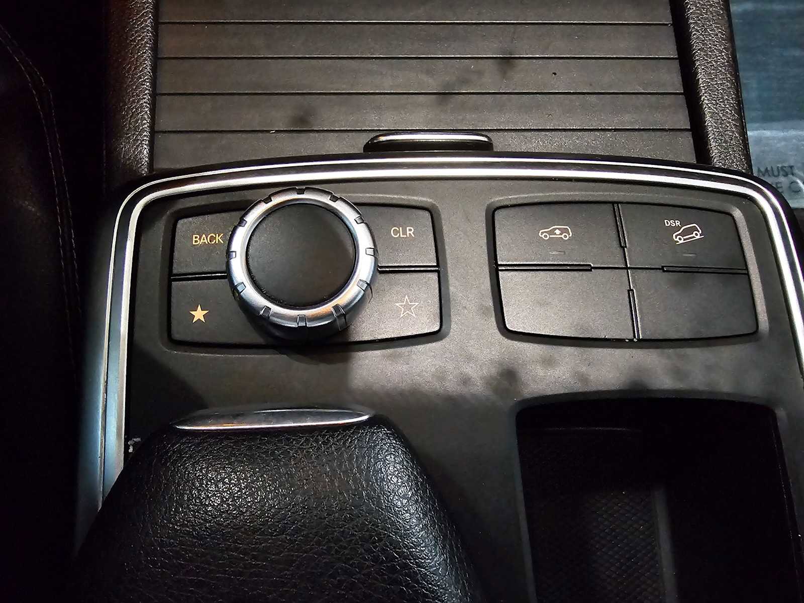 Used 2014 Mercedes-Benz GL 450 4MATIC image 33