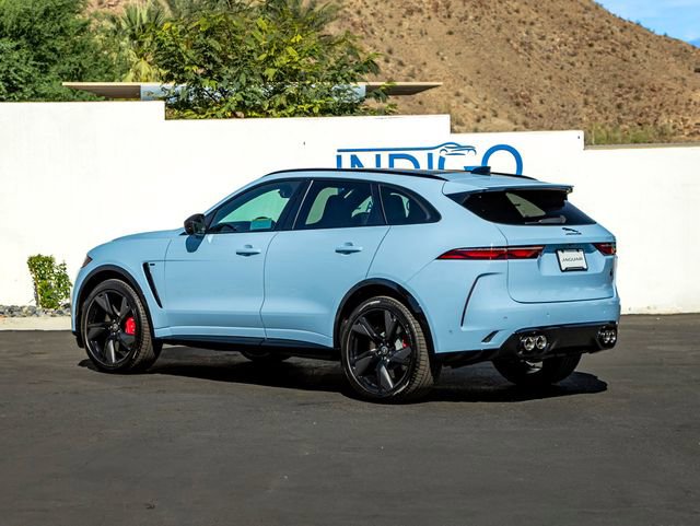 New 2026 Jaguar F-PACE SVR image 9