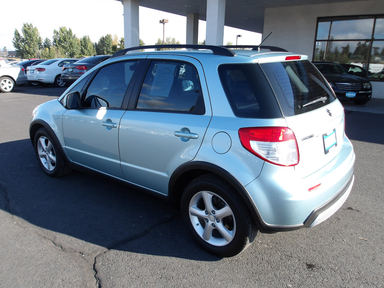 Used 2009 Suzuki SX4 AWD Hatchback image 3
