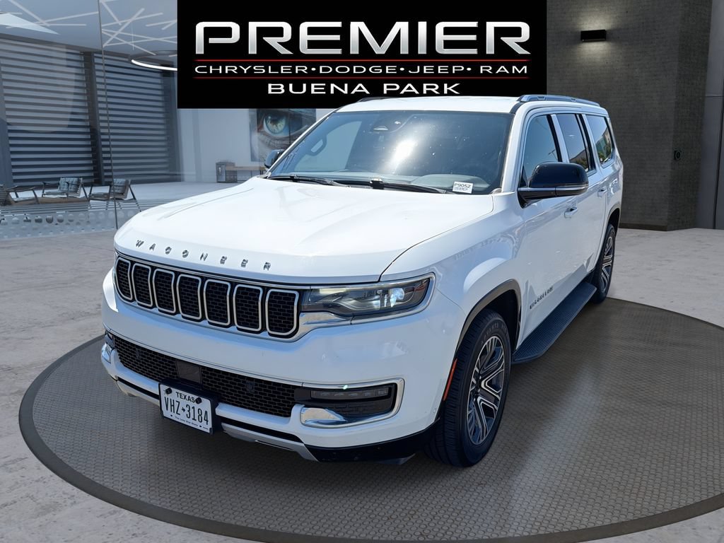 Used 2024 Jeep Wagoneer L Series II w/ Flexible Seating Group