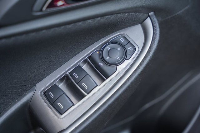 Used 2025 Chevrolet Malibu LT FWD image 43