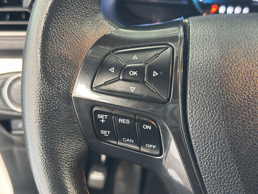 Used 2019 Ford Explorer XLT w/ Equipment Group 202A AWD/4WD image 19