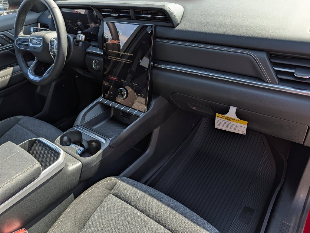 New 2027 GMC Terrain Elevation w/ Technology Package II FWD image 30
