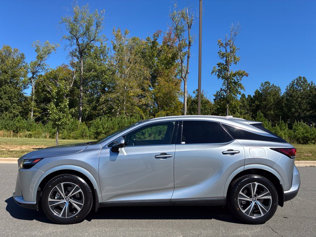 Certified 2024 Lexus RX 350 Premium w/ Cold Area Package FWD image 4