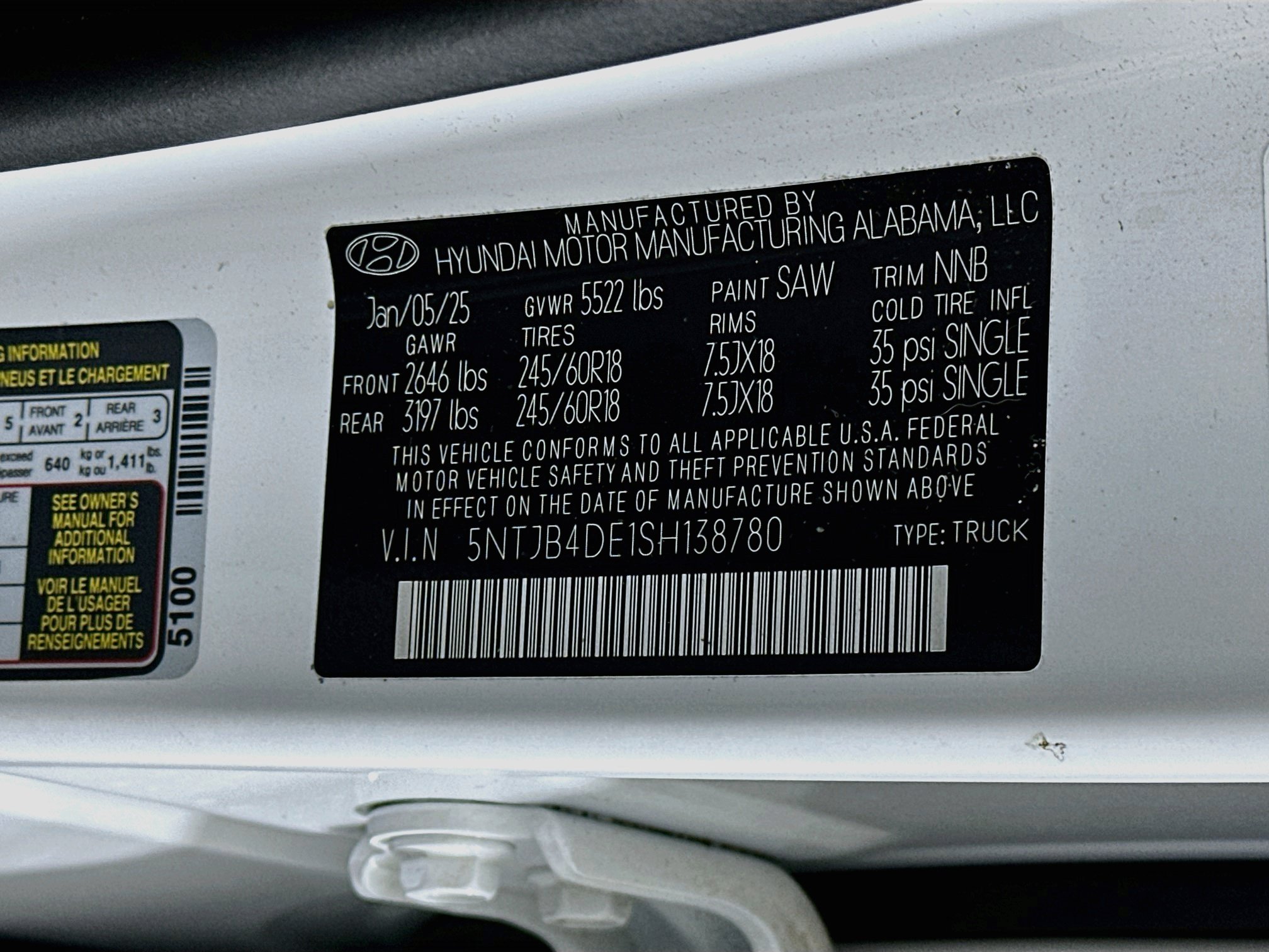 Used 2025 Hyundai Santa Cruz SEL FWD image 12
