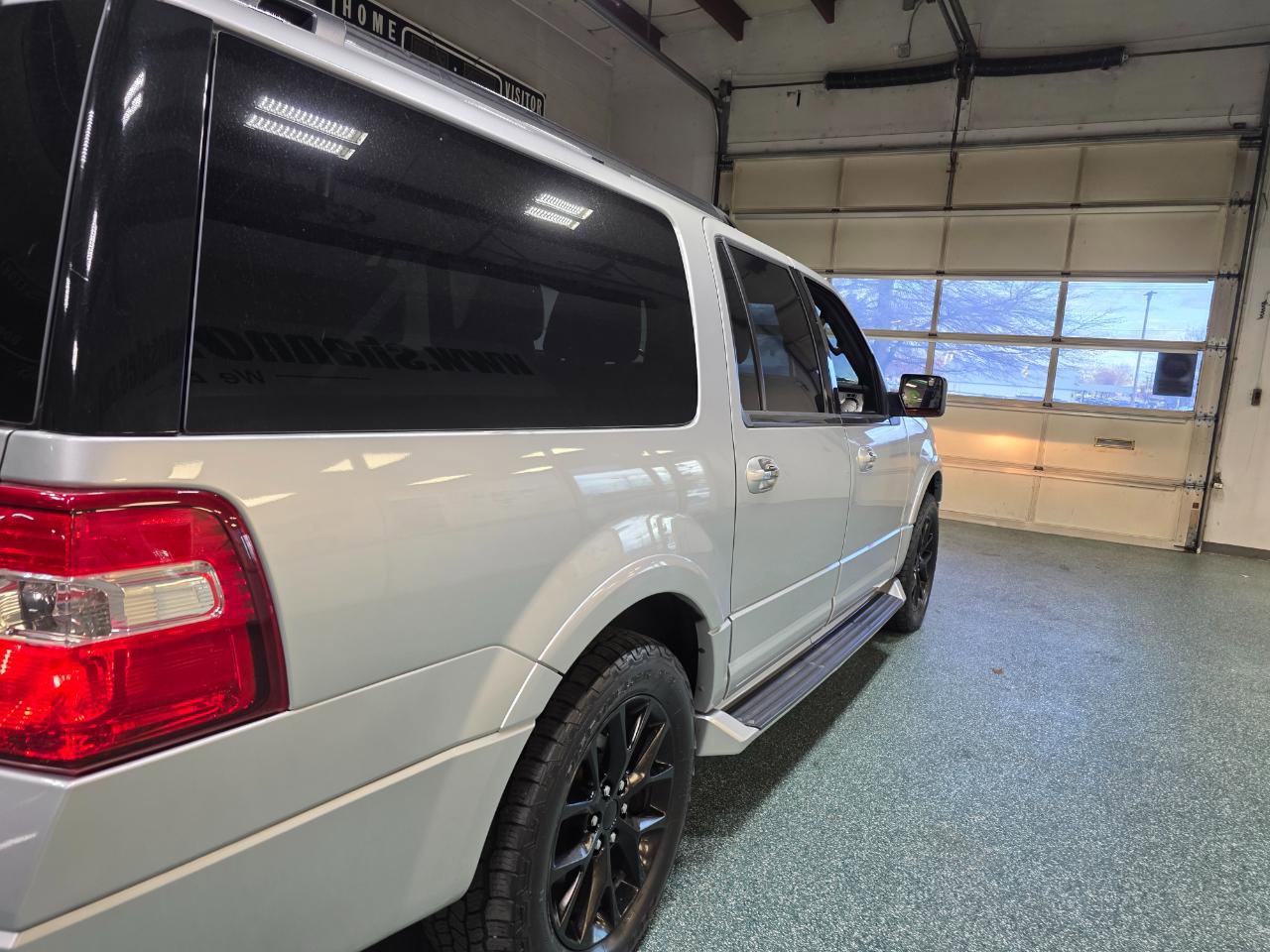 Used 2017 Ford Expedition EL Limited image 15