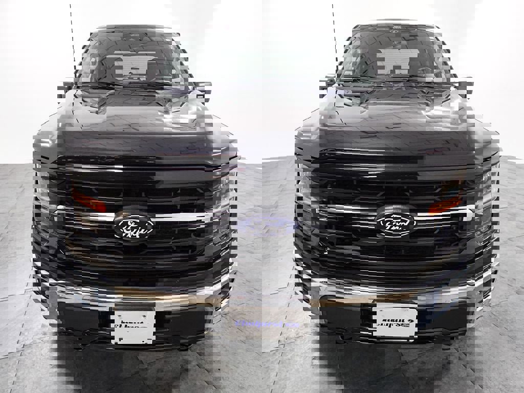 Used 2025 Ford F150 XLT w/ Equipment Group 301A Standard image 2