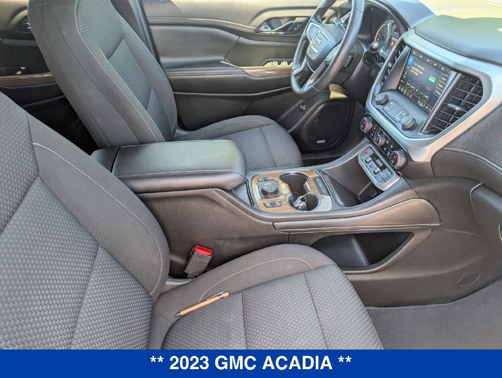 Used 2023 GMC Acadia SLE w/ Driver Convenience Package AWD/4WD image 33