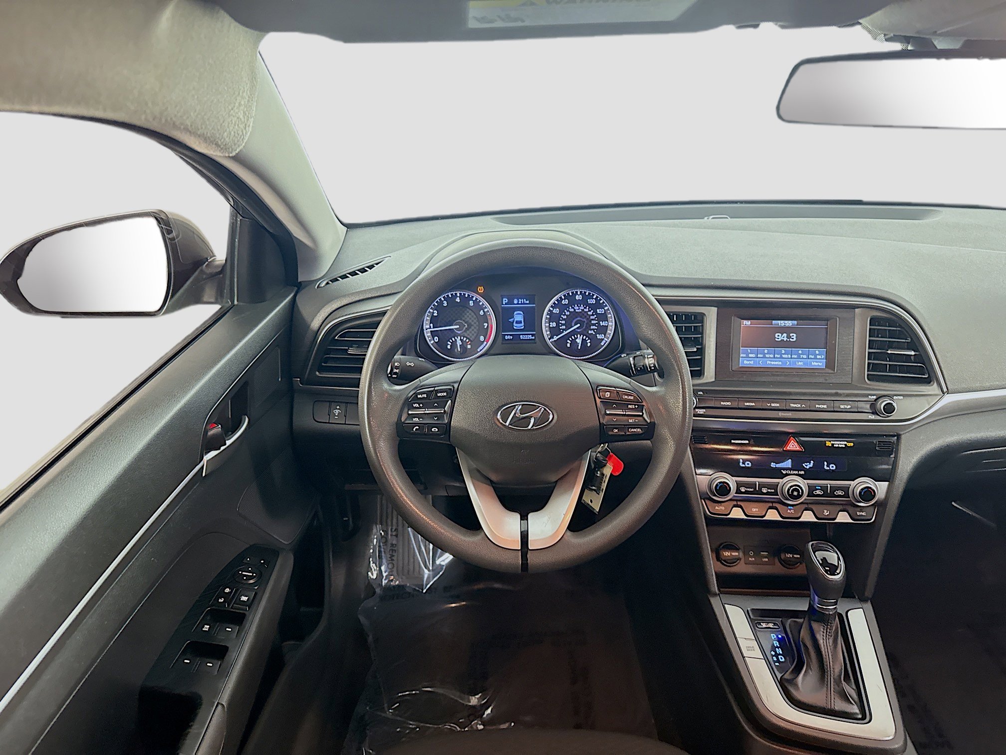 Used 2020 Hyundai Elantra SE w/ Cargo Package (C1) image 17