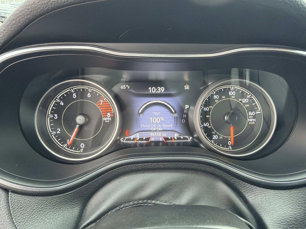 Used 2019 Jeep Cherokee Trailhawk w/ Cold Weather Group image 27