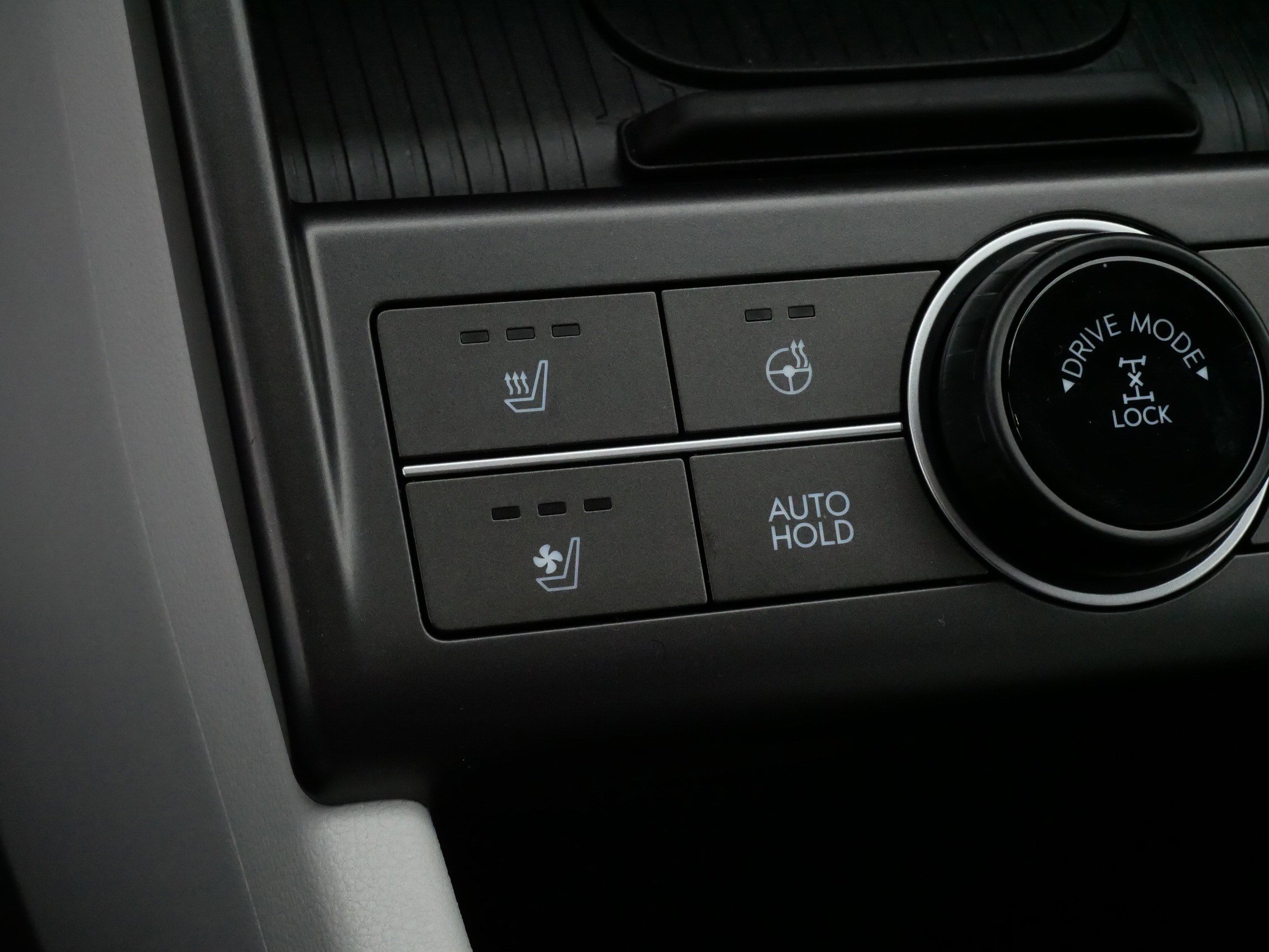 Certified 2026 Hyundai Kona Limited image 28