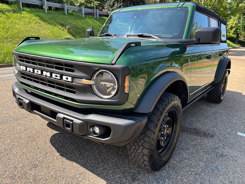 Used 2023 Ford Bronco Black Diamond AWD/4WD image 32