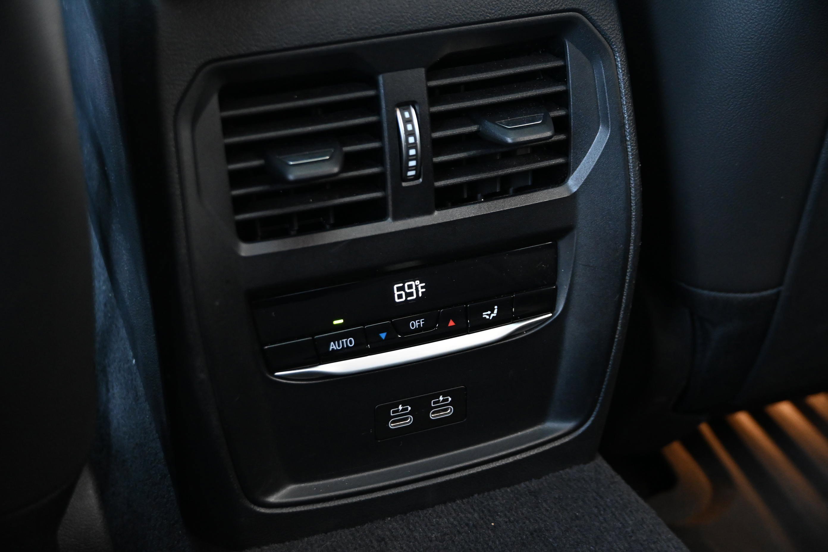 Certified 2023 BMW i4 eDrive35 w/ Premium Package image 28