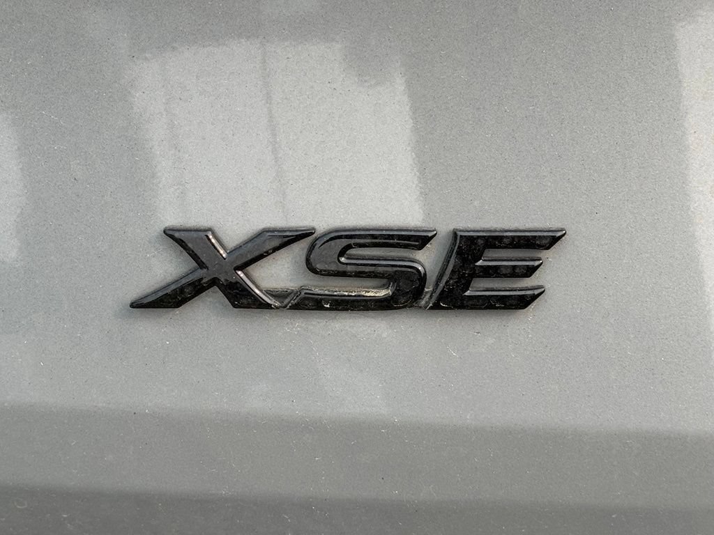 Used 2026 Toyota Sienna XSE AWD/4WD image 33