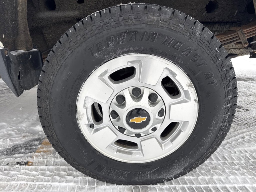 Used 2015 Chevrolet Silverado 2500 LT image 10