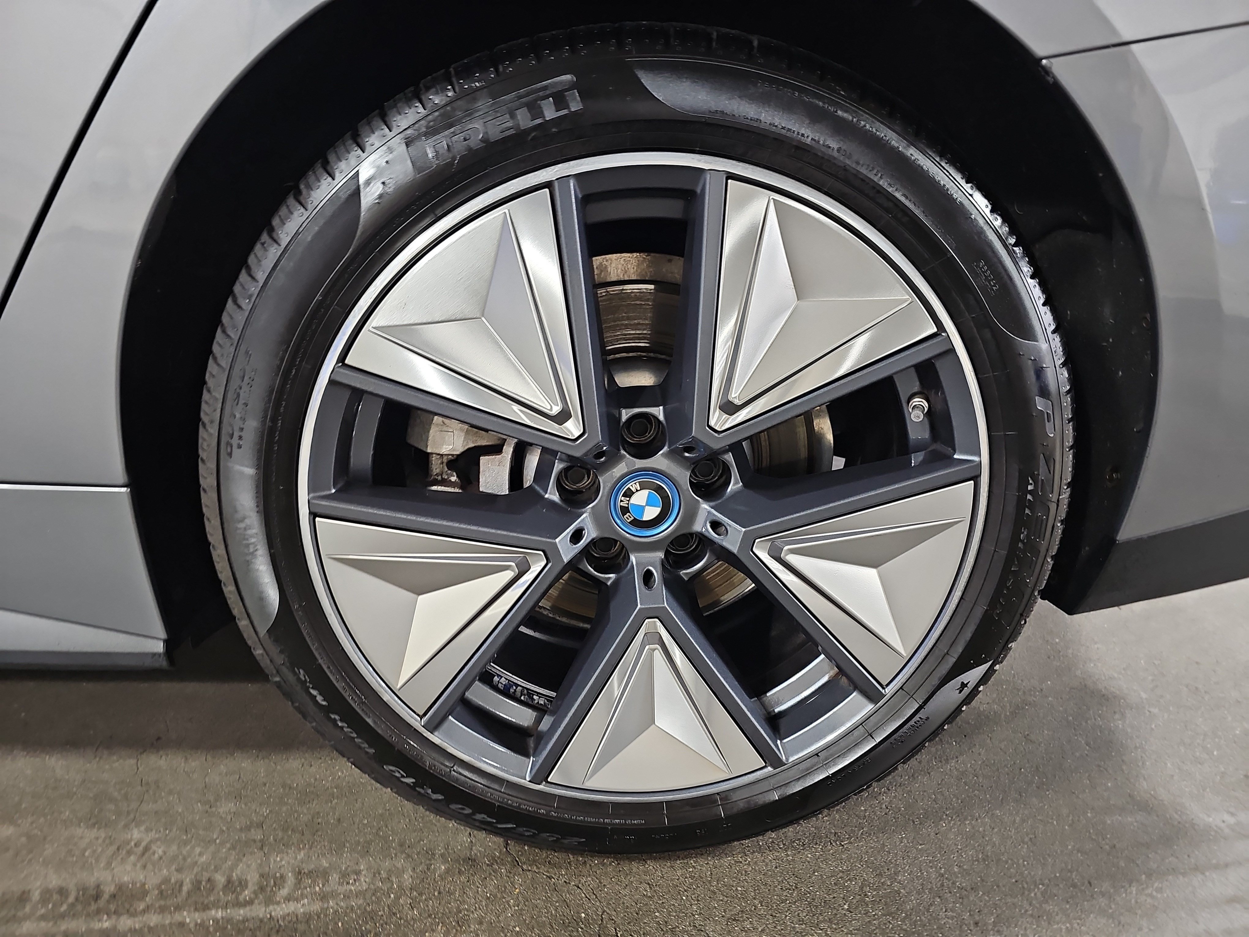 Used 2024 BMW i4 eDrive35 w/ Premium Package RWD image 30