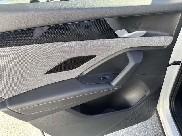 Certified 2025 Volkswagen Tiguan S FWD image 9