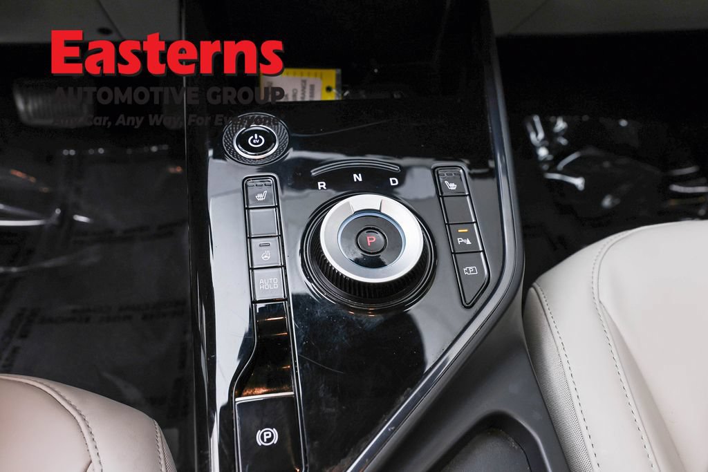 Used 2023 Kia Niro Wind w/ Wind Preserve Package FWD image 15