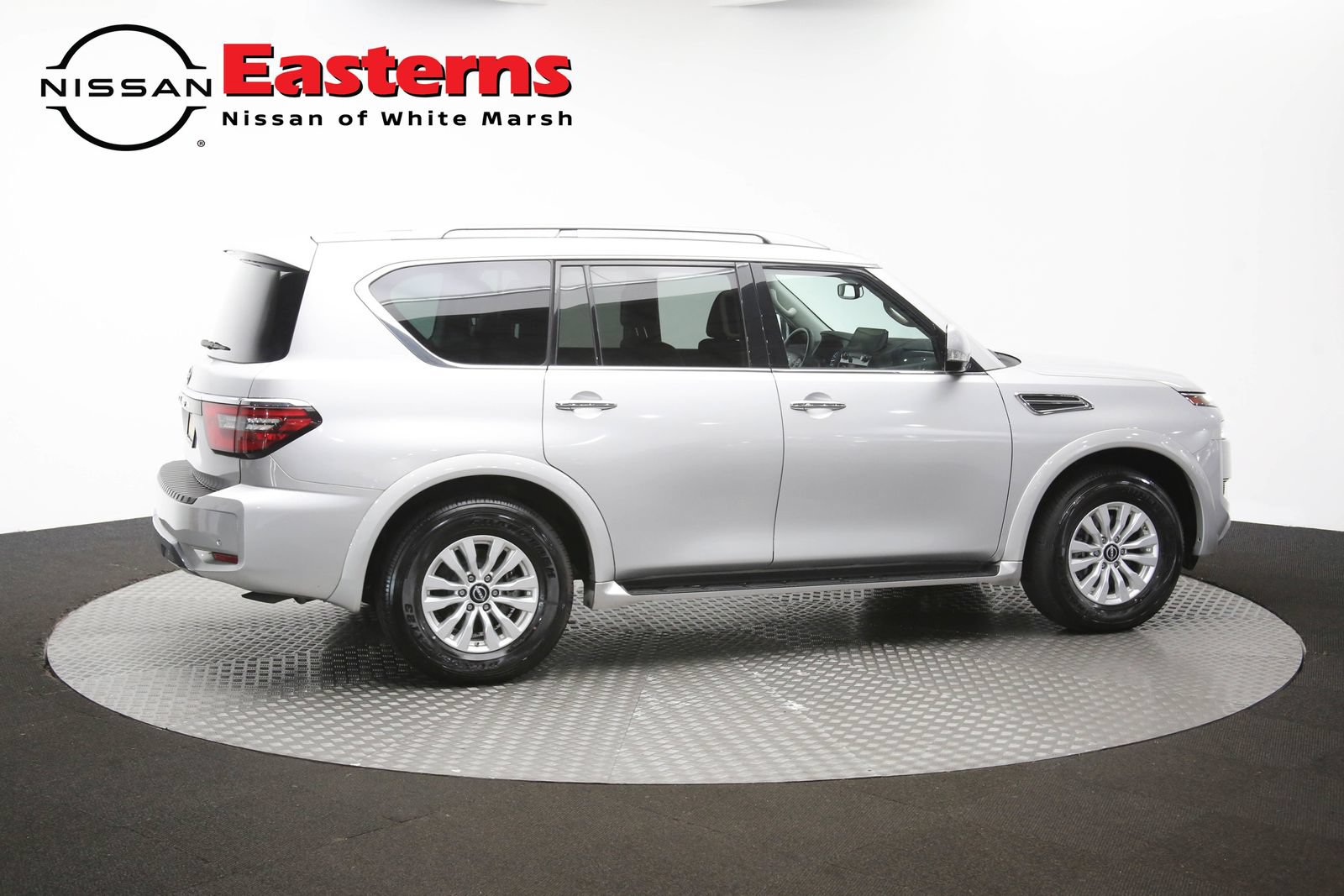 Used 2023 Nissan Armada SV AWD/4WD image 44