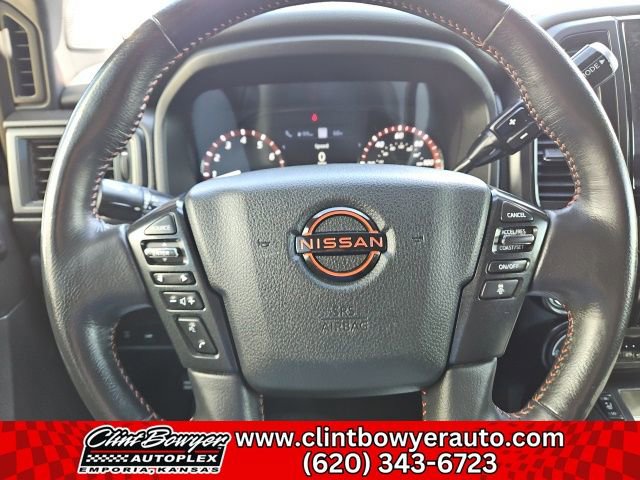 Used 2023 Nissan Titan PRO-4X w/ Pro-4x Convenience Package image 12