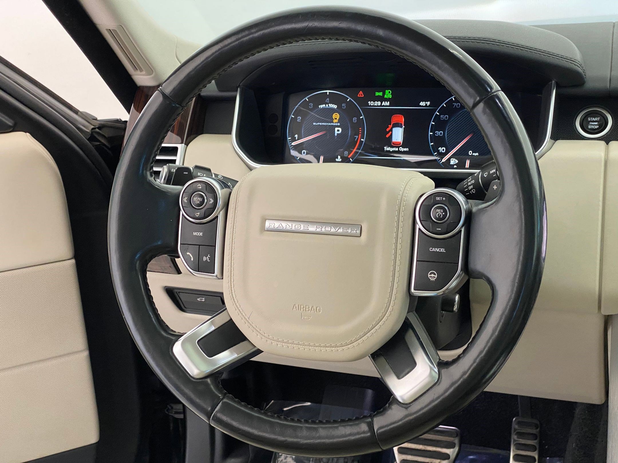 Used 2014 Land Rover Range Rover Supercharged image 16